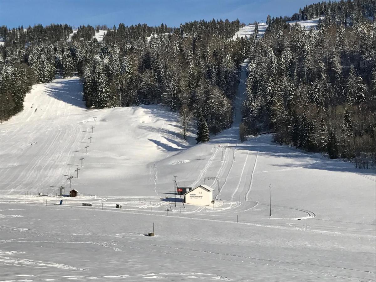 Bonne Auberge Les Bugnenets Le Paquier  Buitenkant foto